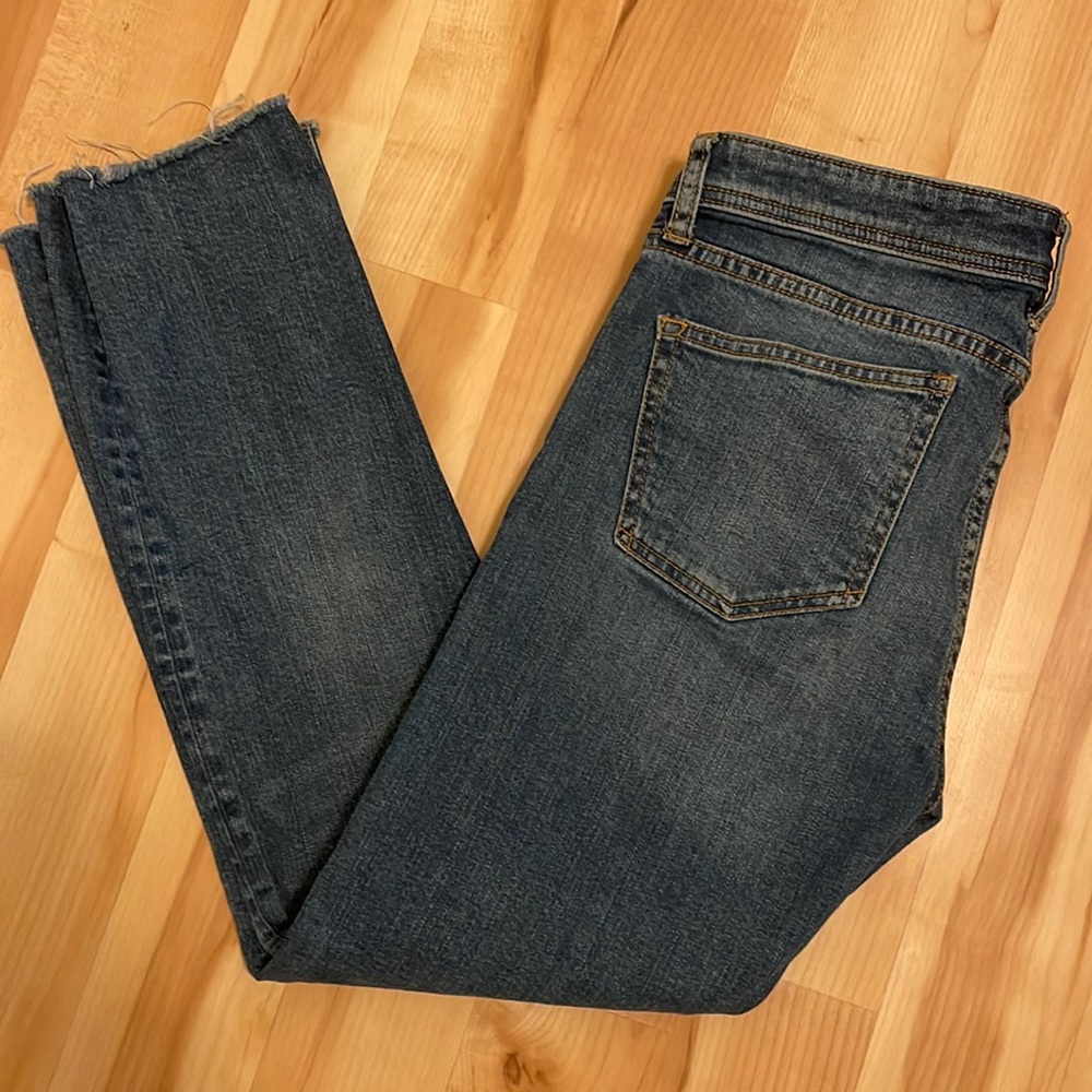 Pilcro and the Letterpress Slim Straight Jeans by Anthropologie. Size 28